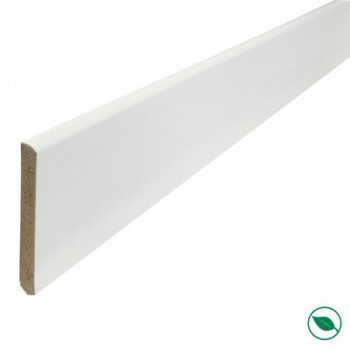 Plinthe MDF prépeinte blanc 2400 x 70 x 10 mm.