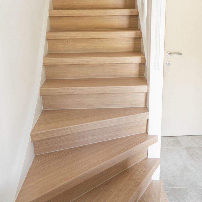 Nez de marche pour habillage d'escalier,Nez de marche en chêne massif, Fabrication sur mesure