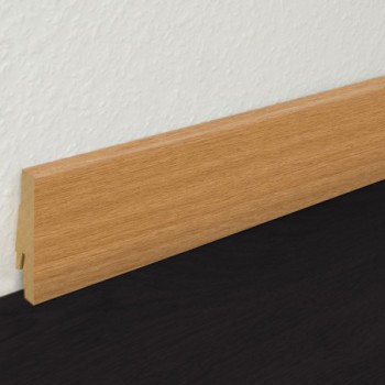 Pack 5 Plinthes décoratives 5985 chêne sherwood 2400 x 70 x 19 mm.