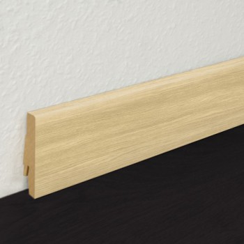 Pack 5 Plinthes décoratives 5945 chêne baronial 2400 x 70 x 19 mm.