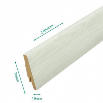 Pack 5 Plinthes décoratives 8630 chêne aspen 2400 x 70 x 19 mm.
