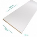 Tablette mélaminé blanc 2500 x 600 x 18 mm - PEFC 75% .